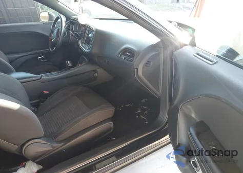 2019 Dodge Challenger Sxt from USA, damaged, VIN 2C3CDZAG6KH731908